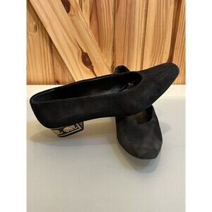 Vtg Touch of Nina Black Velvet Pump with Gold Elephant Heel Details Women's 8M